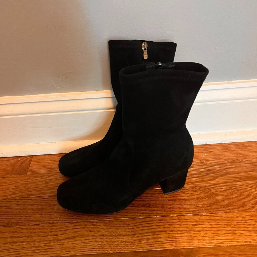 Anthropologie Silent D black suede booties size 7.5